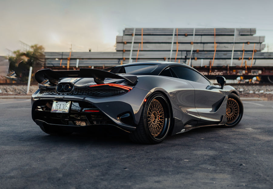 McLaren 750S on MV Forged MV40 forged wheels