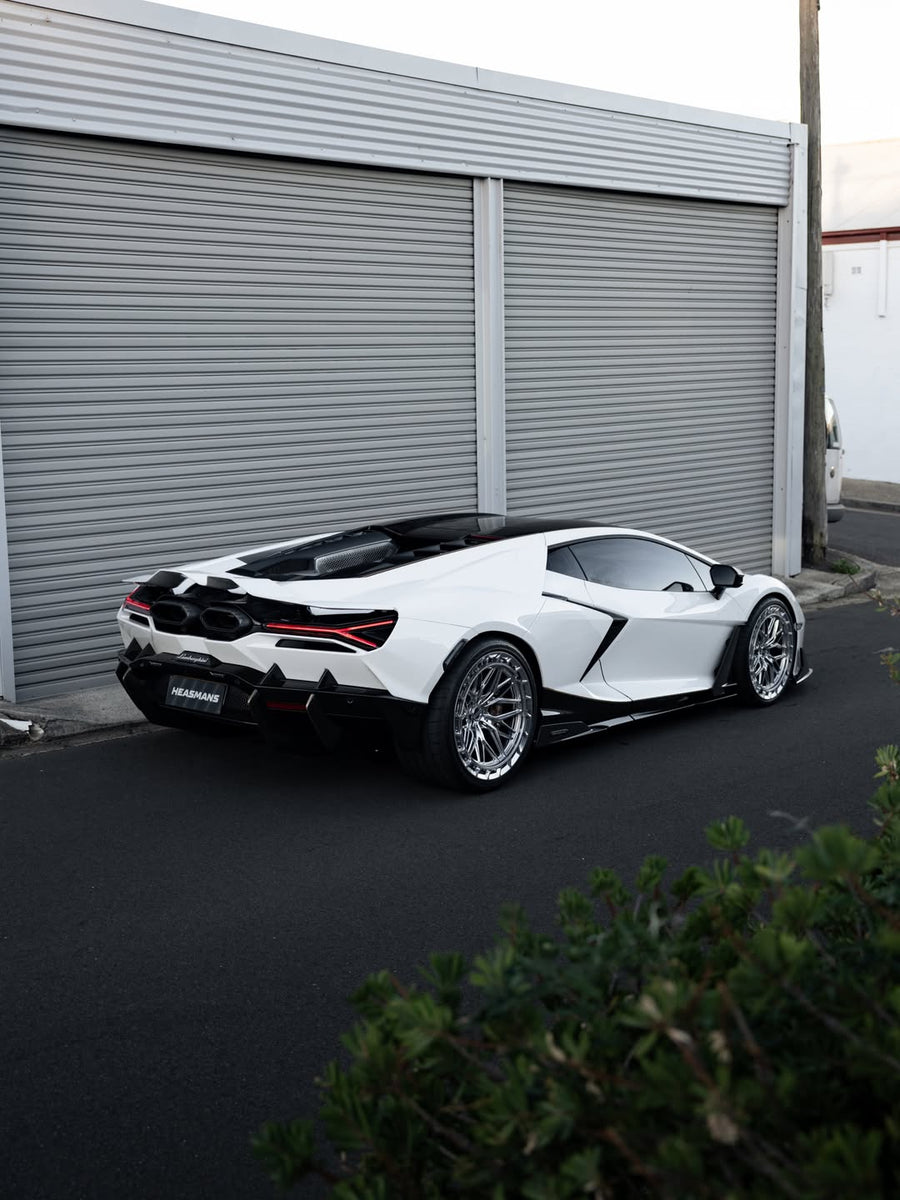 Lamborghini Revuelto on MV Forged PS-220R forged wheels