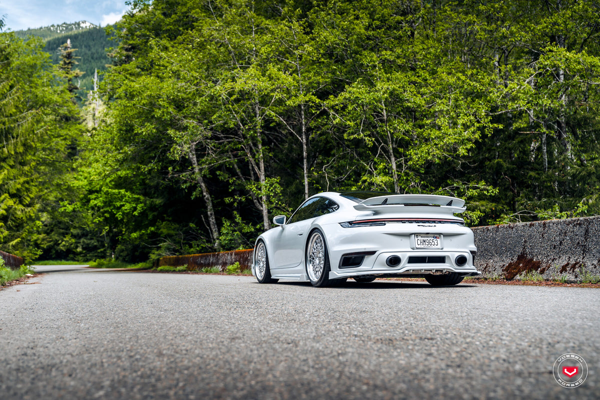 Porsche 992.1 Turbo S – GEN Series: GEN-03 (3-Piece)