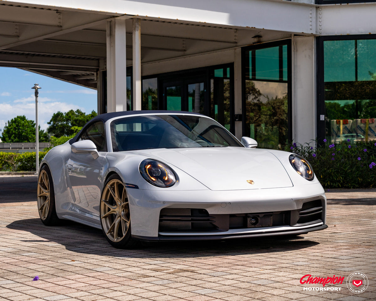 Porsche 992.2 Carrera Cab – Vossen x Champion RS74