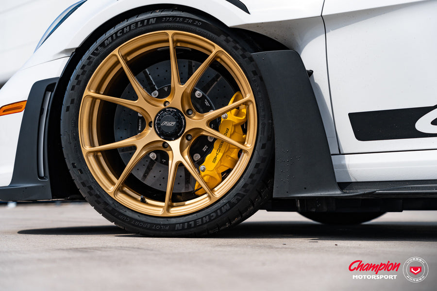 Porsche 992 GT2 RS – Vossen x Champion RS74 – photo 3