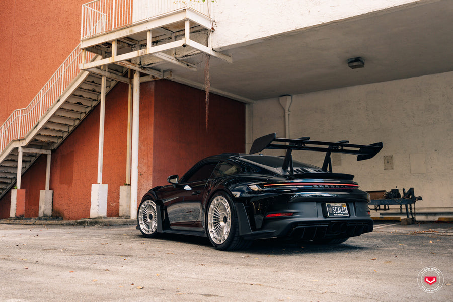 Porsche 992 GT3 RS – LC3 Series: LC3-06 – photo 2