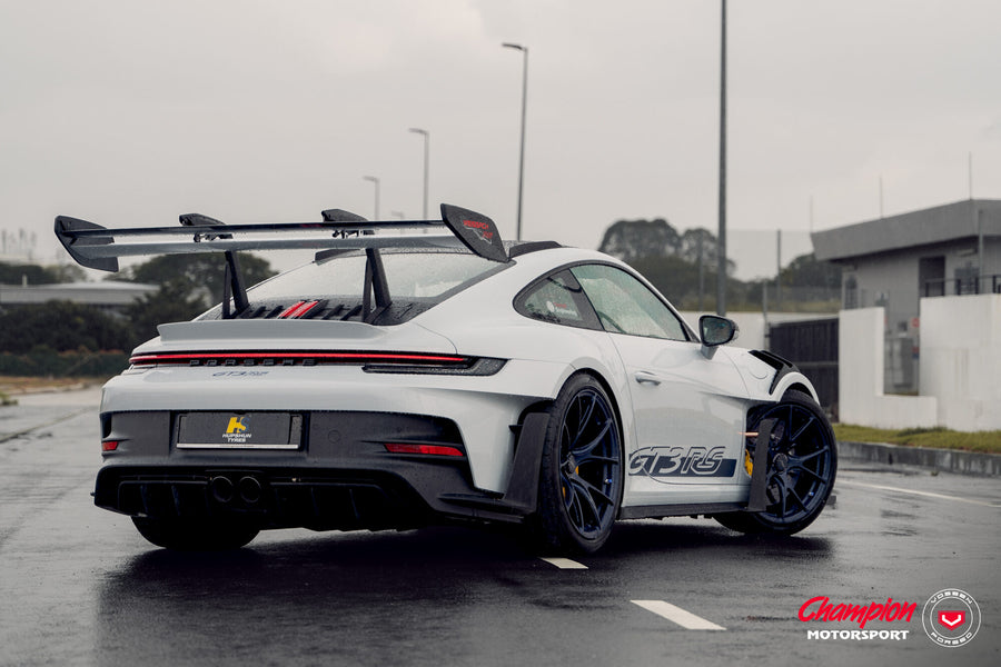 Porsche 992 GT3 RS – Vossen x Champion RS74 – photo 2