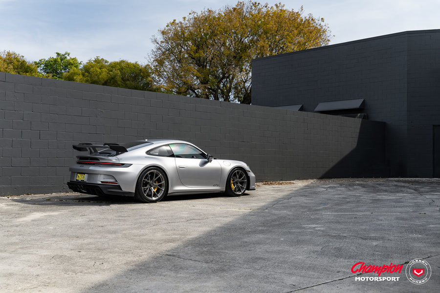 Porsche 992 GT3 – Vossen x Champion RS74 – photo 10