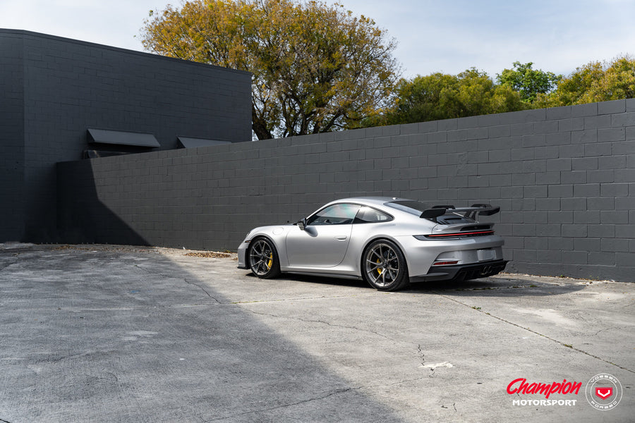 Porsche 992 GT3 – Vossen x Champion RS74 – photo 9