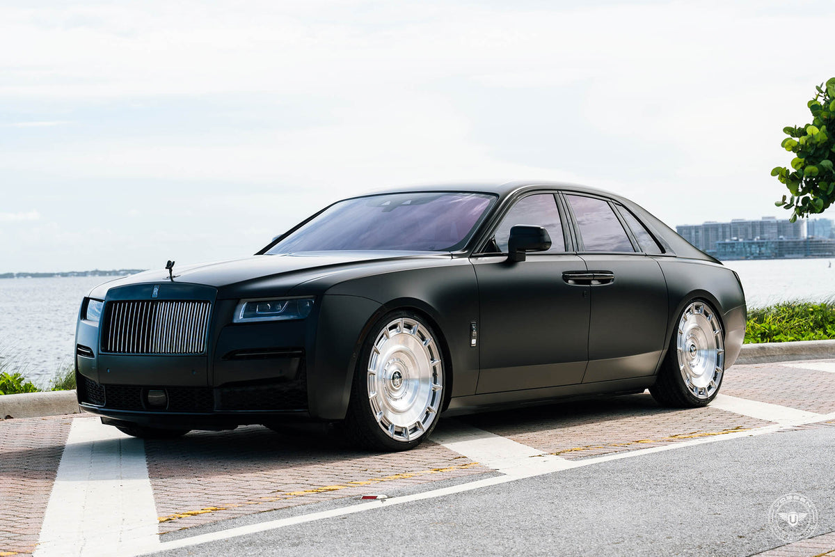 Rolls Royce Ghost – Urban Automotive x Vossen Series: UV-7