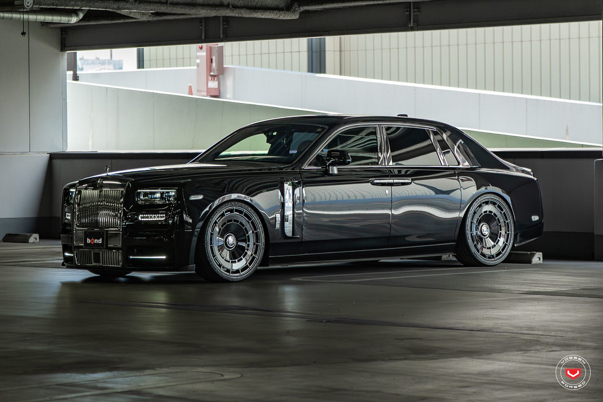 Rolls-Royce Phantom – LC3 Series: LC3-11