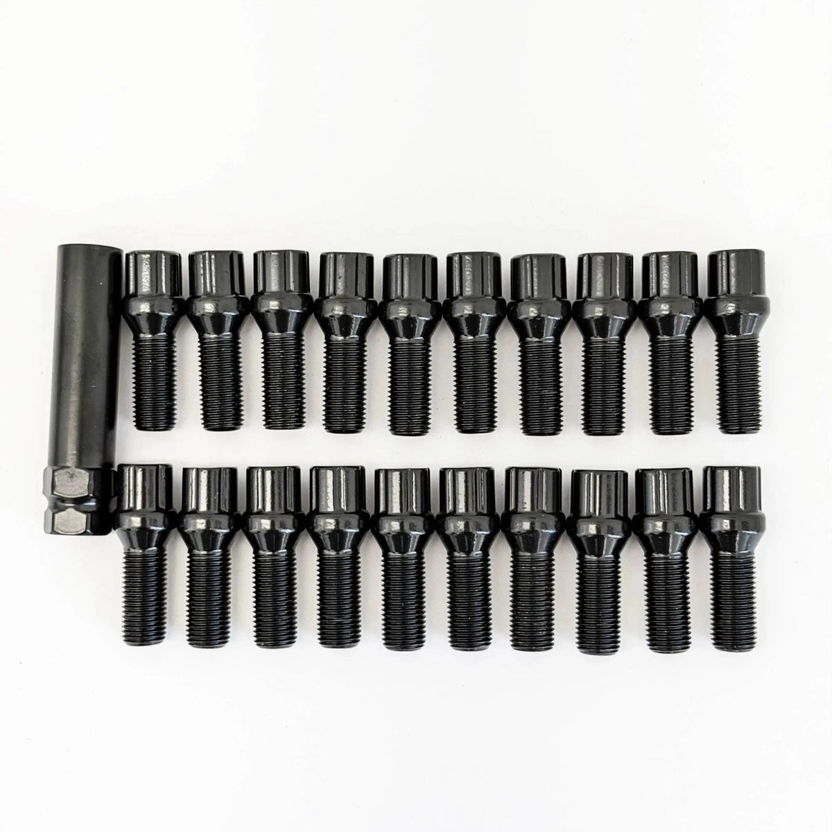 Spline Drive Lug Bolts M14x1.50 32mm – 60° Conical Seat (20 Pack + Key) – Black