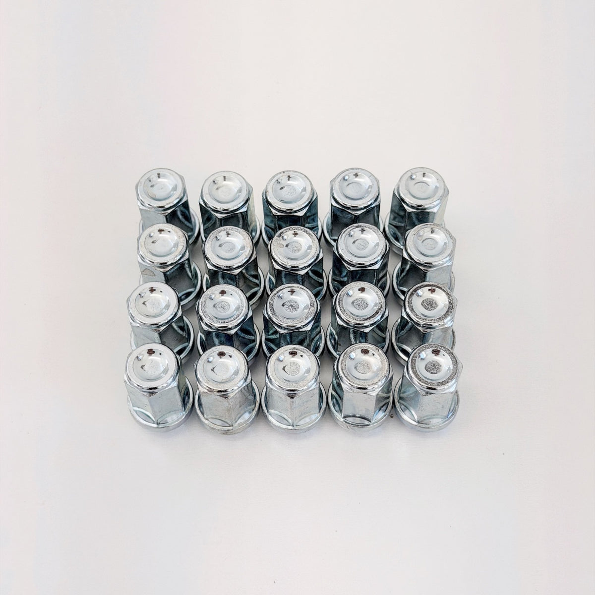 Bimecc Bulge Acorn Lug Nuts M14x1.50 – 60° Conical Seat, 3/4" Hex, Zinc (20 Pack) – Zinc view 3