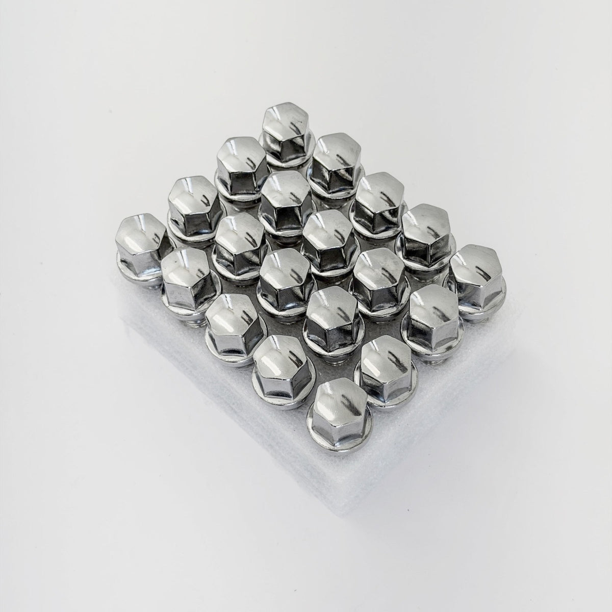 Lug Bolts M12x1.50 33mm – R12 Ball Seat, 17mm Hex (20 Pack) – Chrome