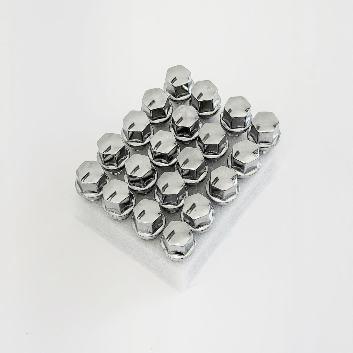 Lug Bolts M12x1.50 33mm – R12 Ball Seat, 17mm Hex (20 Pack) – Chrome view 3