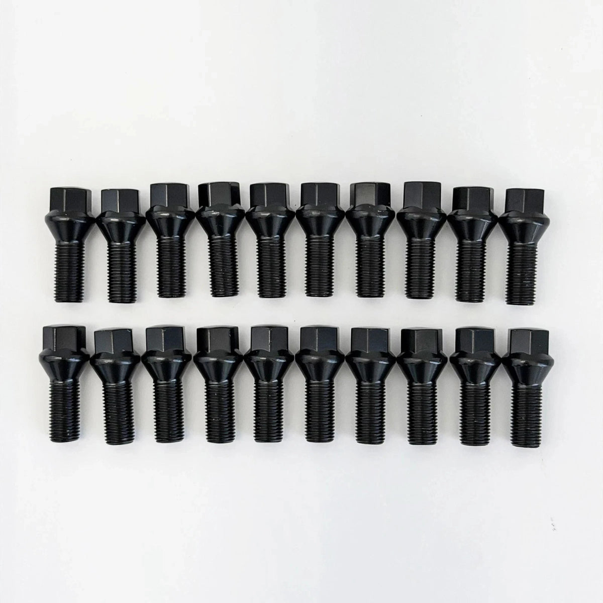 Lug Bolts M14x1.50 60mm – 60° Conical Seat, 17mm Hex (20 Pack) – Black view 5
