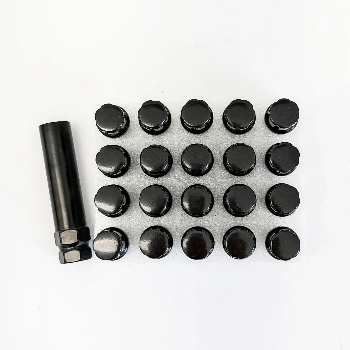 Spline Drive Lug Bolts M12x1.50 28mm – 60° Conical Seat (20 Pack + Key) – Black view 3
