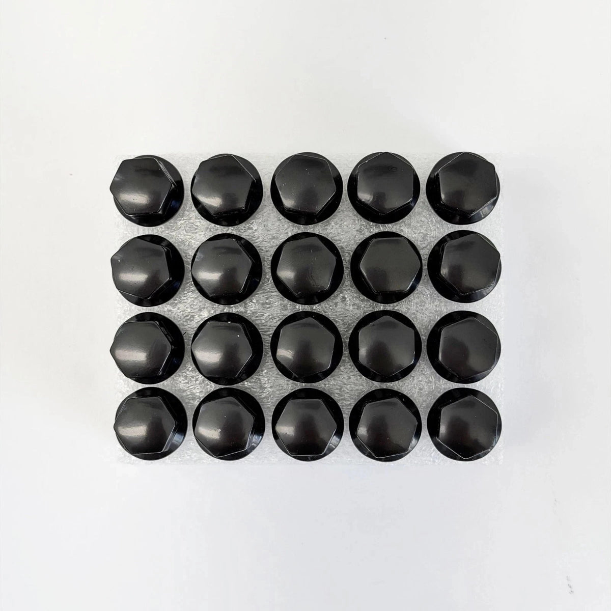 Staggered Lug Bolt Kit M14x1.50 – (10) 33mm + (10) 28mm, 60° Conical Seat, 17mm Hex – Black view 4