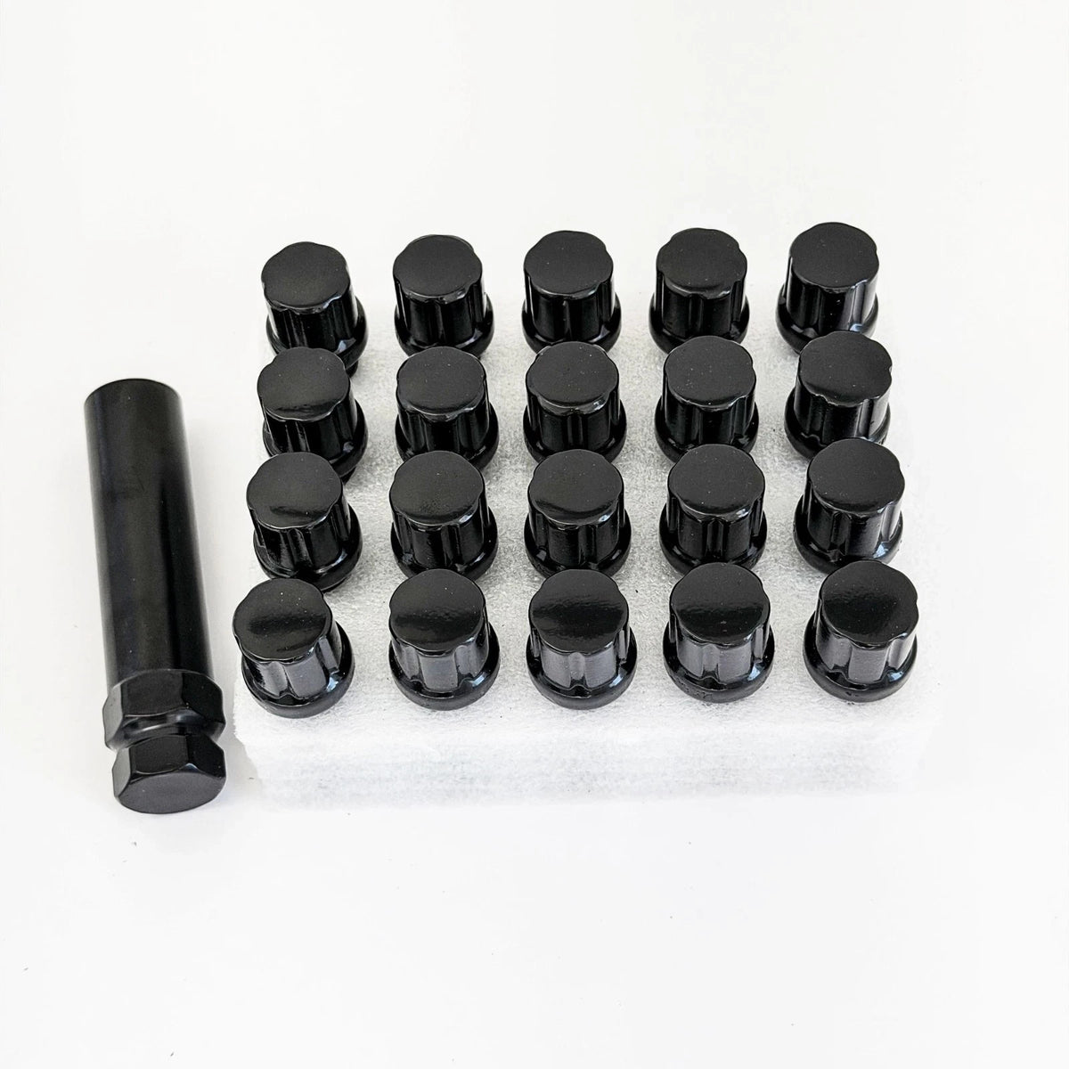 Spline Drive Lug Bolts M12x1.50 30mm – 60° Conical Seat (20 Pack + Key) – Black