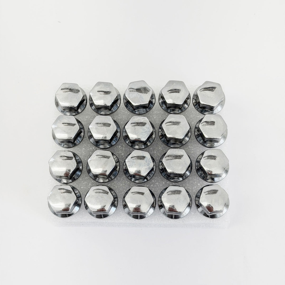 Lug Bolts M14x1.50 55mm – 60° Conical Seat, 17mm Hex (20 Pack) – Chrome view 5