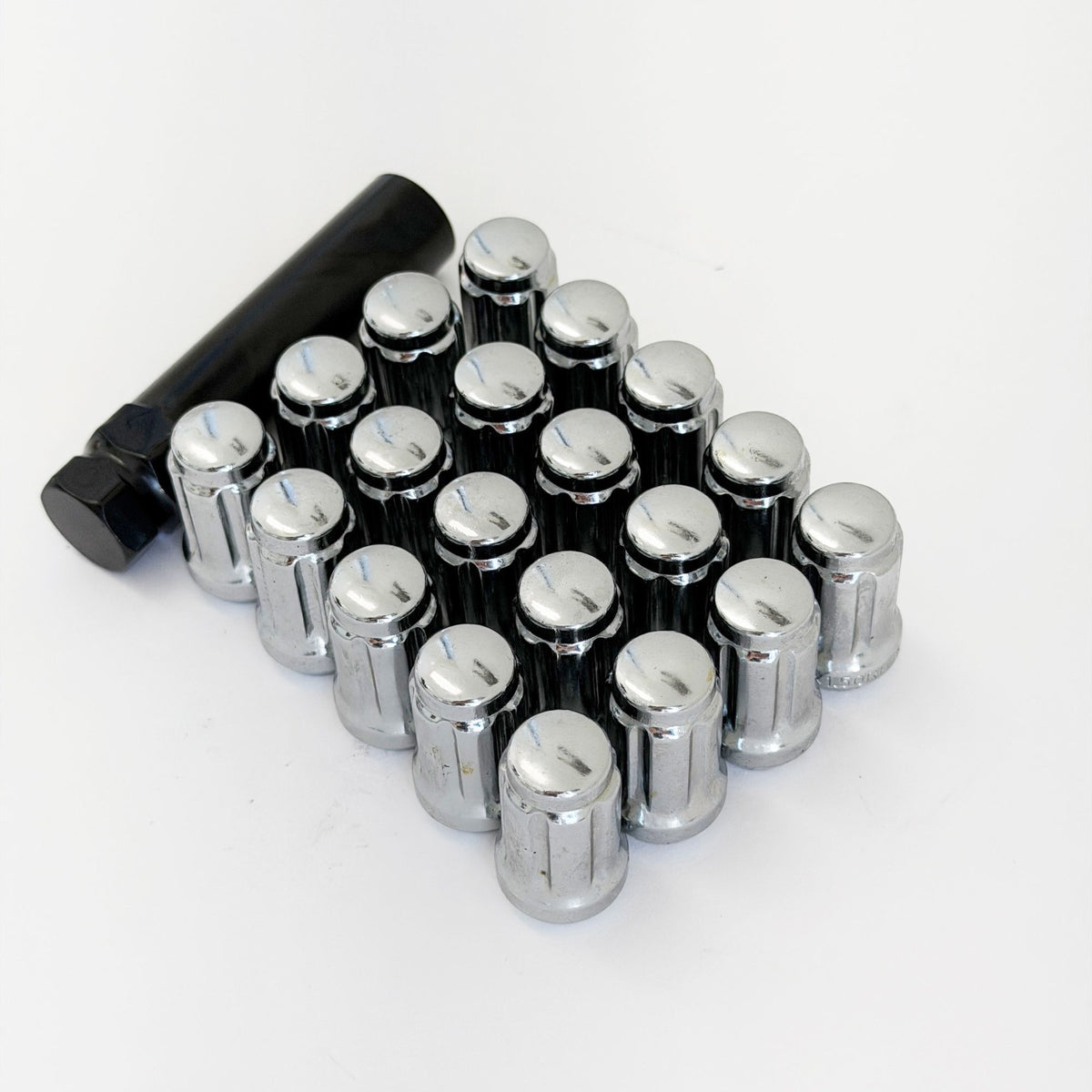 Tuner Spline Lug Nuts M14x1.50 – 60° Conical Acorn (20 Pack + Key) – Chrome