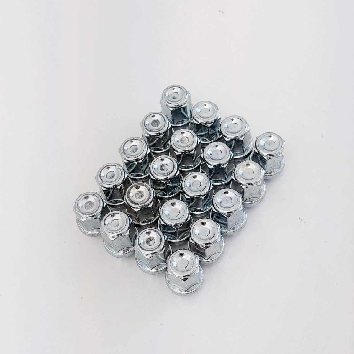 Bimecc Bulge Acorn Lug Nuts M12x1.50 – 60° Conical Seat, 3/4" Hex, Zinc (20 Pack) – Zinc view 4