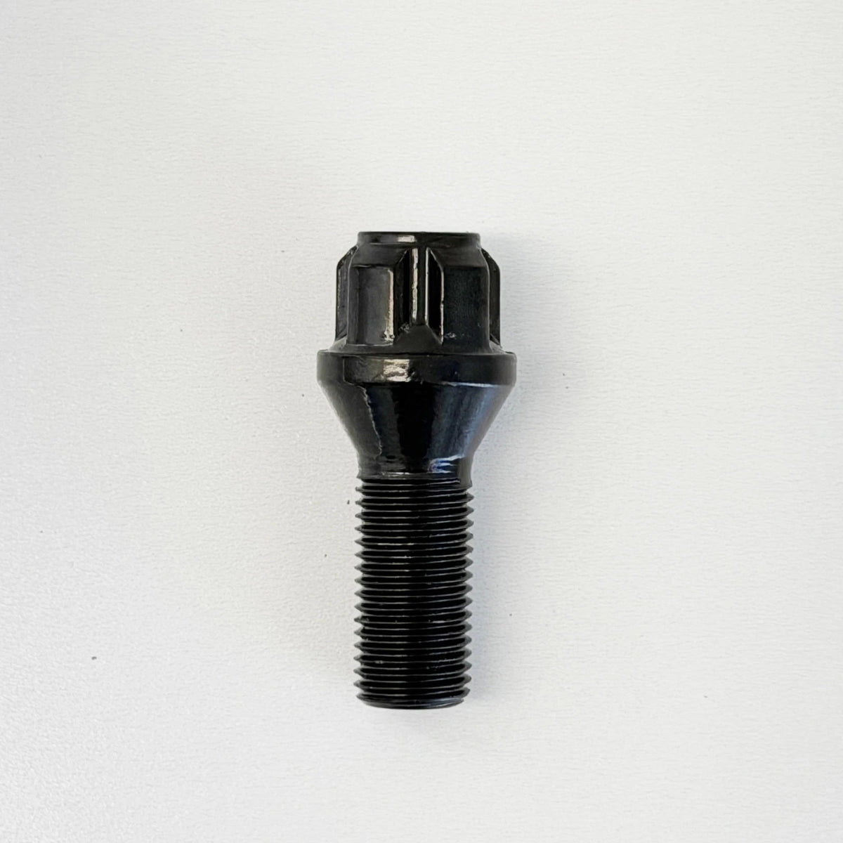 Lug Bolt Locks M12x1.50 40mm – 60° Conical Seat (Set of 4 + Key) – Black view 4