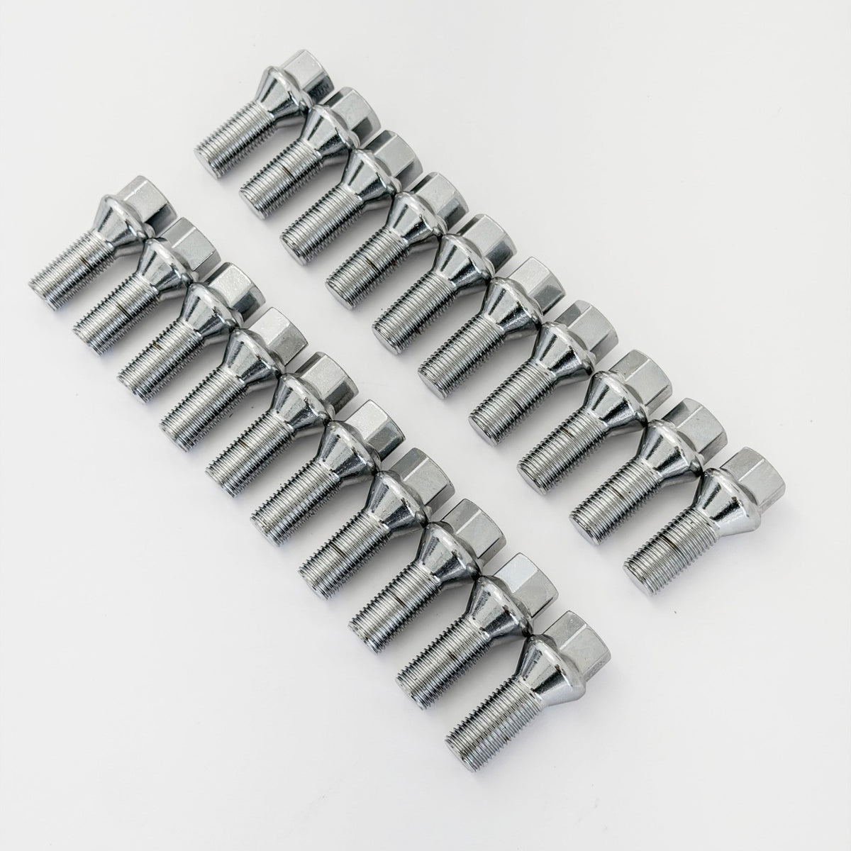 Lug Bolts M14x1.25 50mm – 60° Conical Seat, 17mm Hex (20 Pack) – Chrome view 3