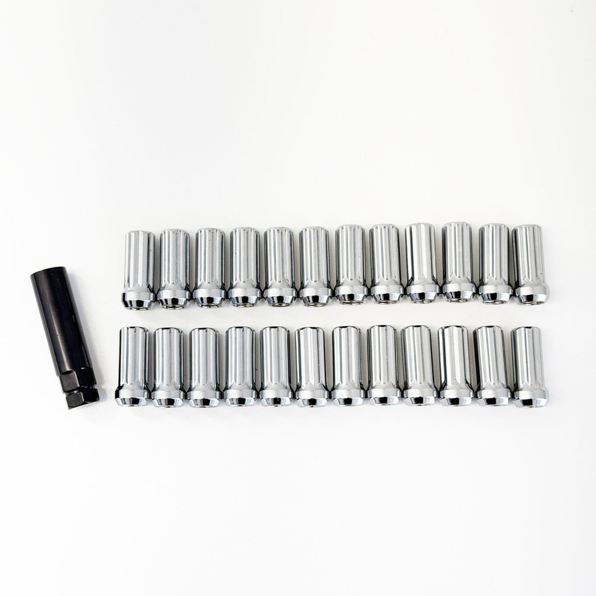 Truck Spline Lug Nuts M14x2.00 – 60° Conical Acorn (24 Pack + Key) – Chrome