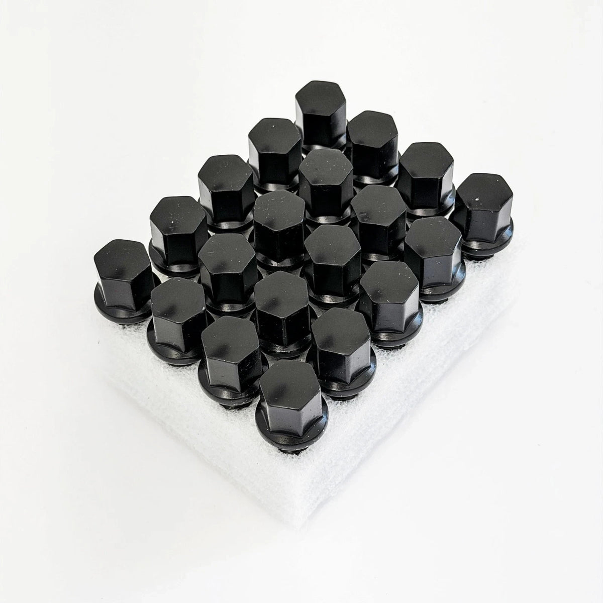 Lug Bolts M14x1.50 24mm – R12 Ball Seat, 17mm Hex (20 Pack) – Black view 3