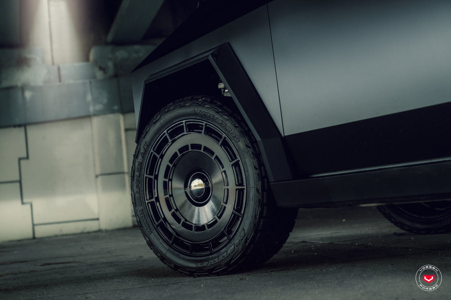 Tesla Cybertruck – LC3 Series: LC3-11 – photo 3