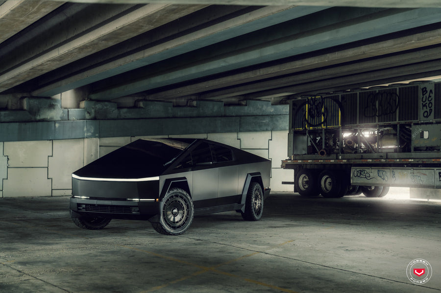Tesla Cybertruck – LC3 Series: LC3-11 – photo 7