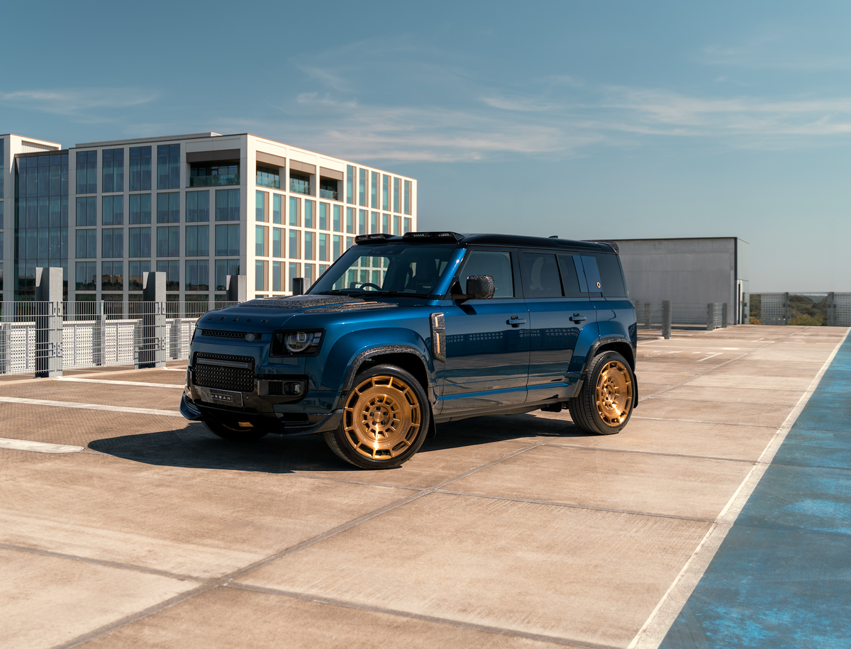 Land Rover Defender OCTA with Urban forged carbon V2 Widetrack kit