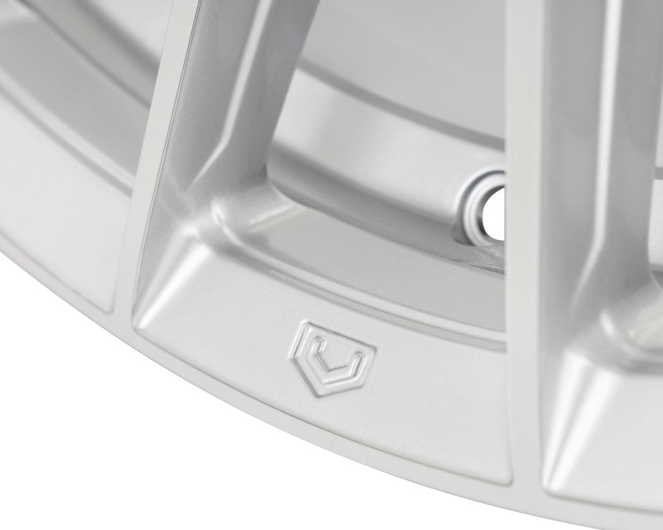 22" Vossen HFX4 Silver Polished 22x9.5 Concave Wheels Rims Fits Jeep Wagoneer