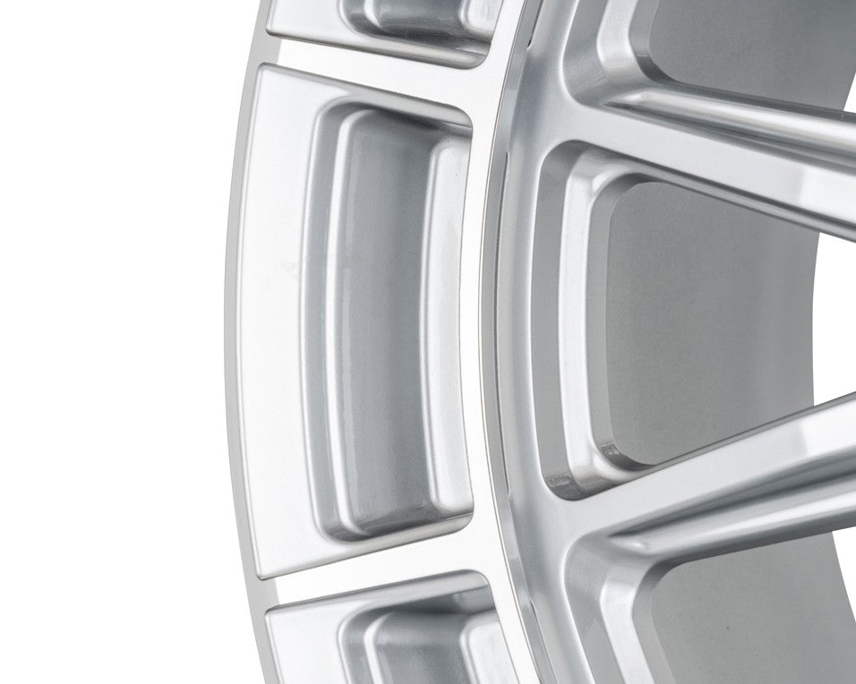 18" Vossen HFX5 Silver Polished 18x9 Concave Wheels Rims Fits Lexus GX470